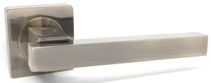Ручка дверная KEDR R08-103 AB (бронза)